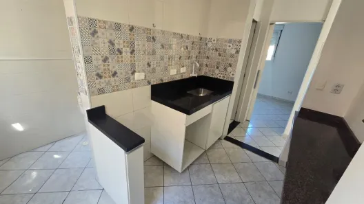 Apartamento com 2 Quartos para alugar, 48m² no Jardim Tranqüilidade, Guarulhos
