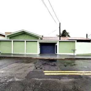 Casa com 2 Quartos para alugar, 228m² no Vila Labaki, Limeira