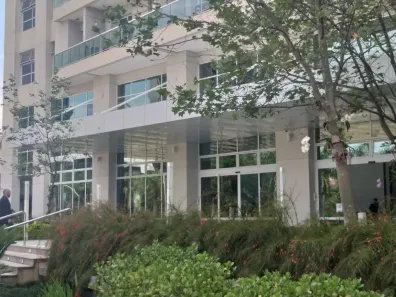 Sala Comercial para alugar, 130m² no Vila São Francisco (Zona Sul), São Paulo