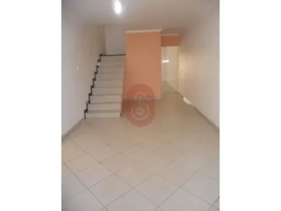 Sobrado com 3 Quartos à venda, 174m² no Jardim Textil, São Paulo