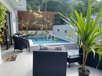 Casa de Condomínio com 4 Quartos à venda, 170m² no Praia do Sape, Ubatuba
