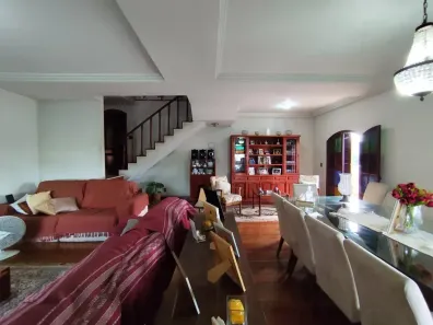 Casa com 4 Quartos à venda, 457m² no Ramos, Rio de Janeiro