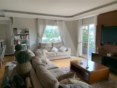 Apartamento com 4 Quartos para alugar, 186m² no Santa Cecília, São Paulo