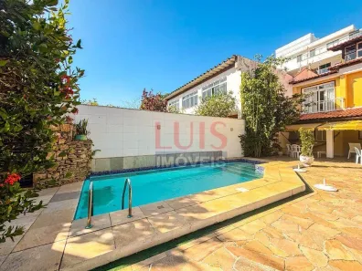 Casa com 4 Quartos à venda, 200m² no Piratininga, Niterói