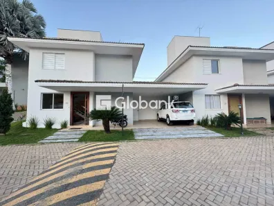 Casa com 3 Quartos à venda, 12m² no Ibituruna, Montes Claros