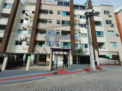 Apartamento com 2 Quartos para alugar, 56m² no Pedra Branca, Palhoça