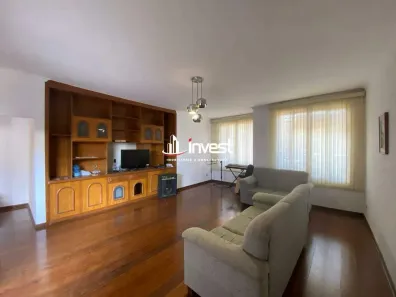 Imóvel Comercial com 4 Quartos à venda, 210m² no Fabrício, Uberaba