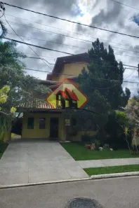 Sobrado com 5 Quartos à venda, 270m² no Loteamento Fernando Camargo Nogueira, Taubaté