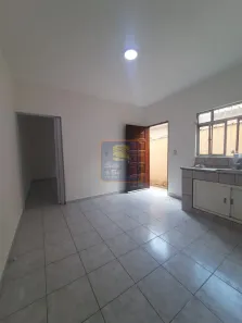 Casa com 1 Quarto para alugar, 55m² no Parque Santa Madalena, São Paulo
