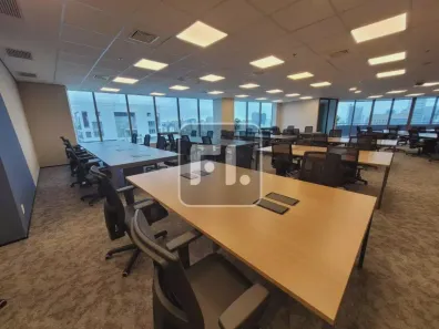Sala Comercial para alugar, 633m² no Vila Olímpia, São Paulo