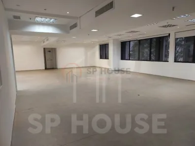 Sala Comercial à venda, 152m² no Cidade Monções, São Paulo