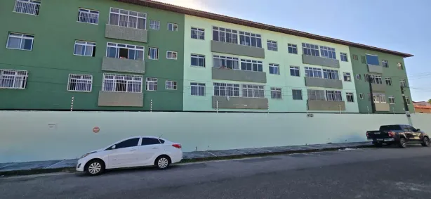 Apartamento com 2 Quartos à venda, 82m² no Parreão, Fortaleza