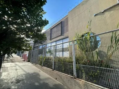 Ponto Comercial para alugar, 300m² no Araés, Cuiabá