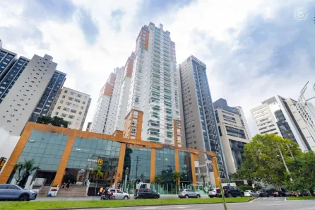 Apartamento com 2 Quartos à venda, 97m² no Água Verde, Curitiba