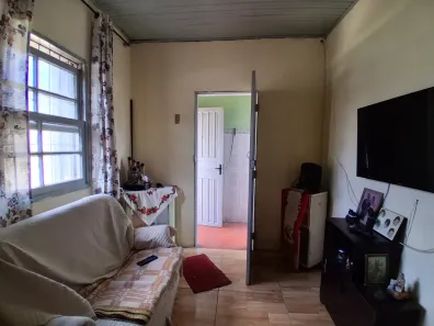 Casa com 2 Quartos à venda, 53m² no Centro, Pelotas