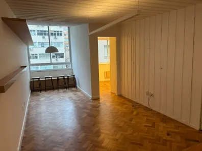 Apartamento com 2 Quartos para alugar, 77m² no Copacabana, Rio de Janeiro