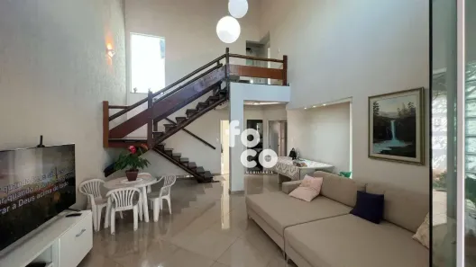 Casa com 3 Quartos à venda, 190m² no Jardim Holanda, Uberlândia