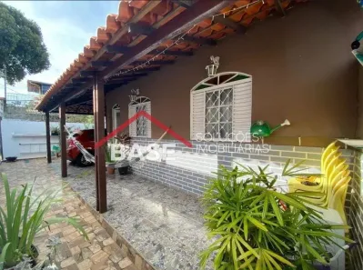 Casa com 3 Quartos à venda, 360m² no Miramar (Barreiro), Belo Horizonte