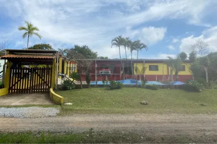 Fazenda/Sítio com 3 Quartos para alugar, 176m² no Portal de Pirapora, Salto de Pirapora