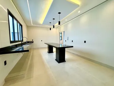 Casa com 3 Quartos à venda, 241m² no Jardim América, Goiânia