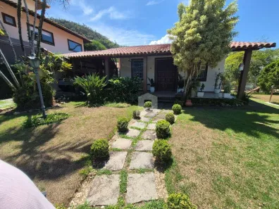 Casa com 4 Quartos à venda, 450m² no Itacoatiara, Niterói