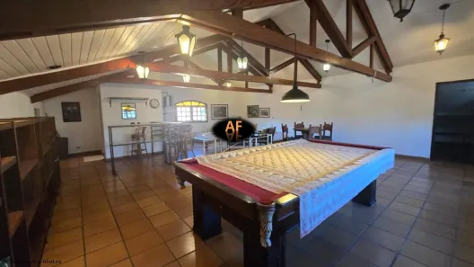 Casa de Condomínio com 3 Quartos para alugar, 271m² no Morada das Flores (Aldeia da Serra), Santana de Parnaíba