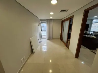 Sala Comercial à venda, 59m² no Moinhos de Vento, Porto Alegre