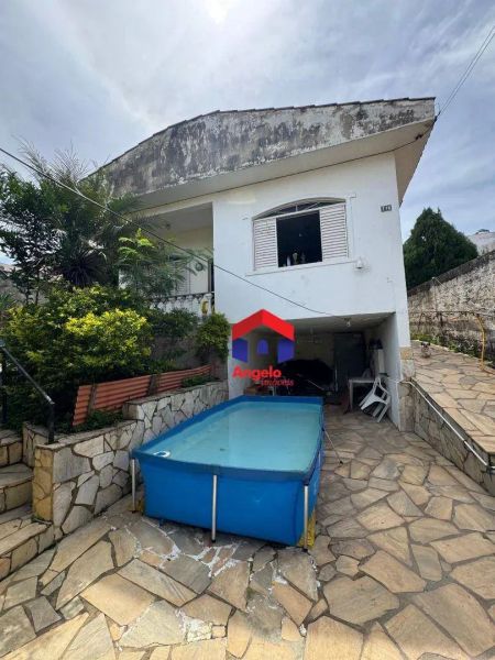 Casa com 3 quartos — Céu Azul, Belo Horizonte