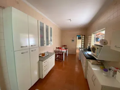 Casa com 4 Quartos à venda, 250m² no Parque Olaria, Santa Bárbara D'Oeste