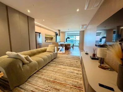 Apartamento com 2 Quartos para venda ou aluguel, 105m² no Jardim das Acácias, São Paulo