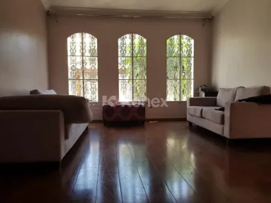 Sobrado com 3 Quartos à venda, 286m² no Vila São Vicente, São Paulo