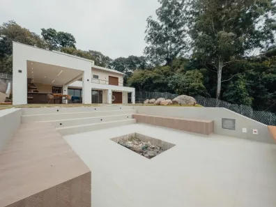 Casa de Condomínio com 4 Quartos para venda ou aluguel, 387m² no Bairro Itapema, Itatiba