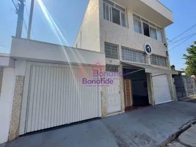 Casa com 3 Quartos à venda, 379m² no Anhangabaú, Jundiaí