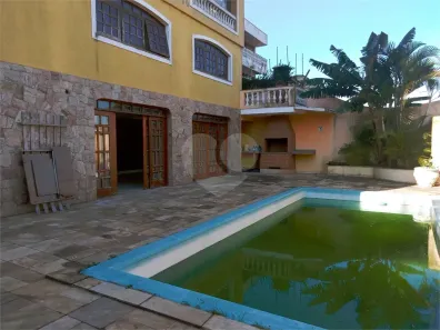 Casa com 6 Quartos para venda ou aluguel, 680m² no Vila Santos, São Paulo