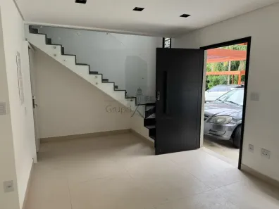 Casa de Condomínio com 3 Quartos para alugar, 110m² no Urbanova I, São José dos Campos