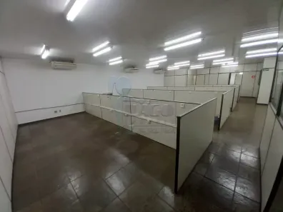 Ponto Comercial para alugar, 242m² no Condomínio Itamaraty, Ribeirão Preto