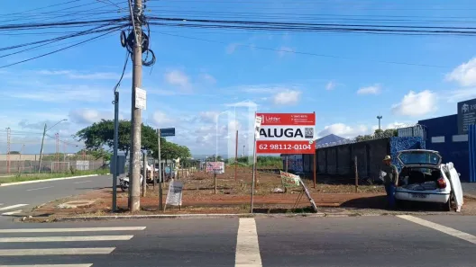 Lote/Terreno para alugar, 880m² no Setor Faiçalville, Goiânia