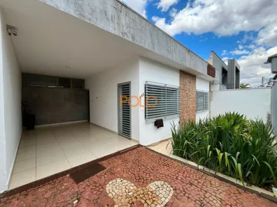Imóvel Comercial com 3 Quartos para alugar, 200m² no Lídice, Uberlândia