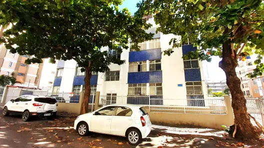 Apartamento com 3 Quartos para alugar, 90m² no Pituba, Salvador