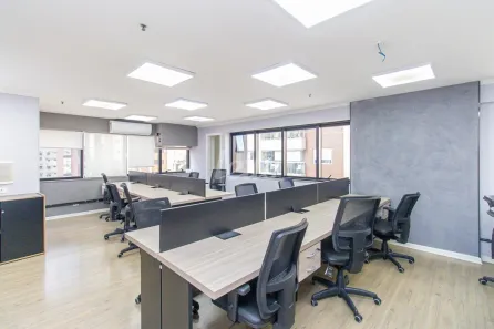 Sala Comercial para alugar, 180m² no Indianópolis, São Paulo