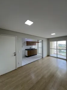 Apartamento com 3 Quartos para alugar, 74m² no Zona 02, Maringá