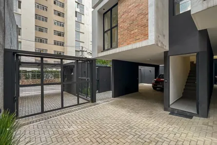 Casa de Condomínio com 2 Quartos à venda, 181m² no Santa Cecília, São Paulo