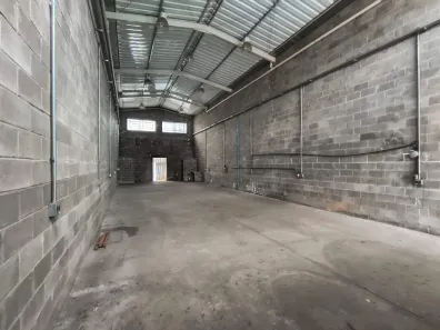 Galpão/Depósito/Armazém para alugar, 190m² no Água Branca, Piracicaba
