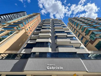 Apartamento com 4 Quartos à venda, 121m² no Meia Praia, Itapema
