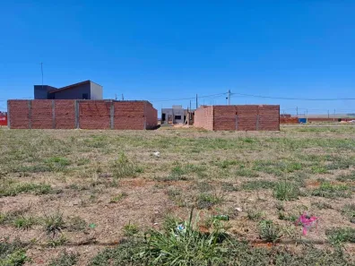 Lote/Terreno à venda, 154m² no Jardim Serelepe, Leme