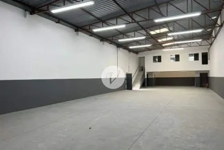 Galpão/Depósito/Armazém para alugar, 350m² no Jardim Bom Pastor, Santo André
