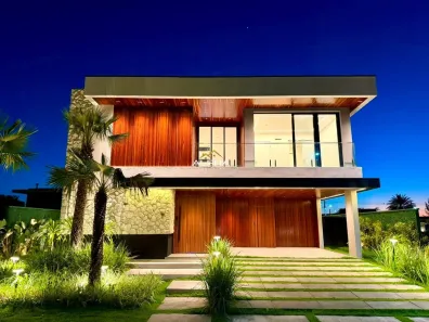 Casa de Condomínio com 4 Quartos à venda, 365m² no Cidade Alpha, Eusébio
