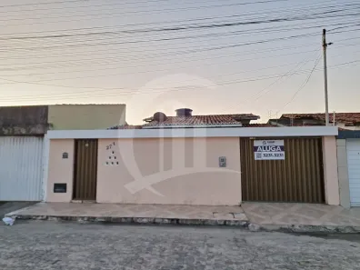 Casa com 2 Quartos para alugar, 110m² no Aruana, Aracaju