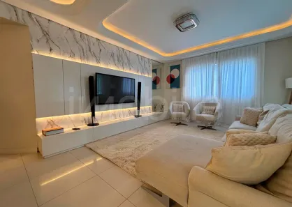 Apartamento com 4 Quartos à venda, 371m² no Meia Praia, Itapema