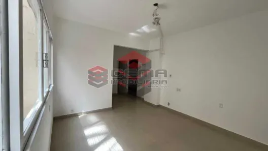 Sala Comercial à venda, 27m² no Copacabana, Rio de Janeiro